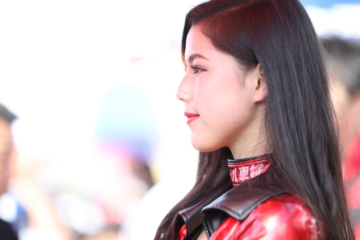 ピットウォーク: レースクイーン