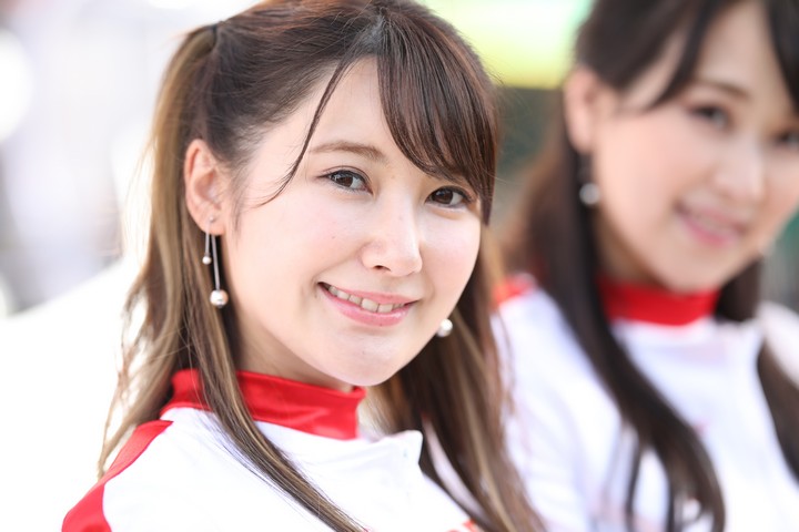 ピットウォーク: レースクイーン