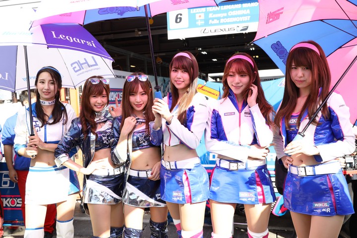 ピットウォーク: レースクイーン