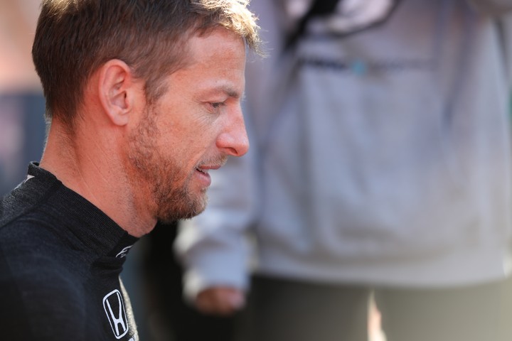 ピットウォーク: ジェンソン・バトン（TEAM KUNIMITSU）