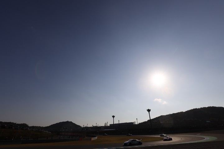 決勝レース: 決勝日も好天に恵まれた