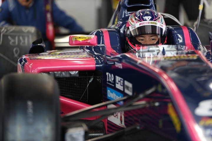 練習走行: 大嶋和也（UOMO SUNOCO TEAM LEMANS）