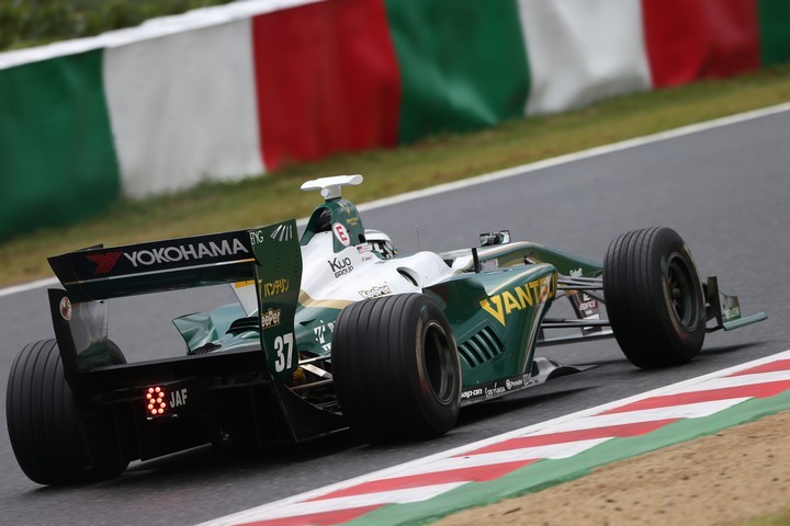 フリー走行: ジェームス・ロシター（VANTELIN KOWA TOM’S SF14）