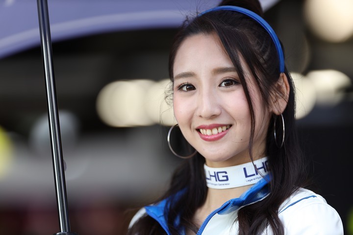 ピットウォーク: レースクイーン