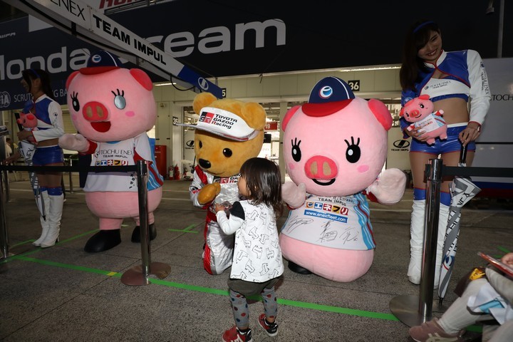 キッズピットウォーク: トヨタくま吉他とこども