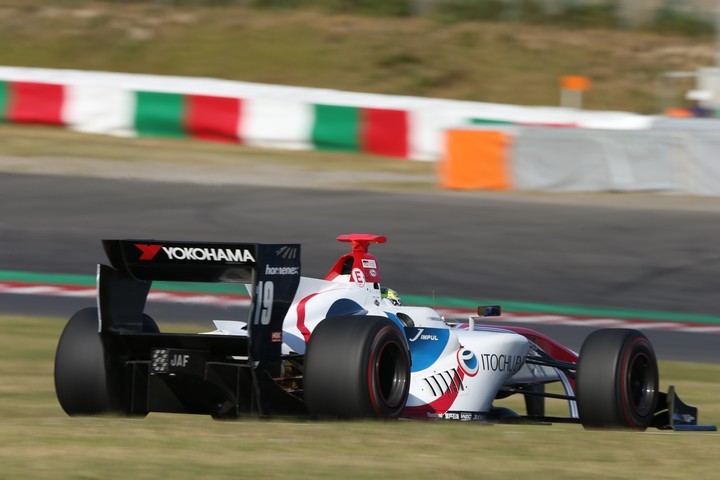 フリー走行: 関口雄飛（ITOCHU ENEX TEAM IMPUL SF14）