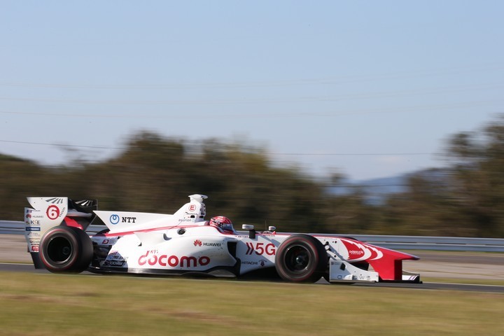 フリー走行: 松下信治（DOCOMO DANDELION M6Y SF14）