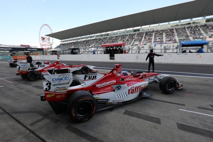 スタート進行: ニック・キャシディ（ORIENTALBIO KONDO SF14）