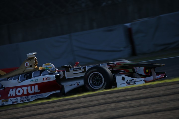 決勝レース: 山本尚貴（TEAM MUGEN SF14）