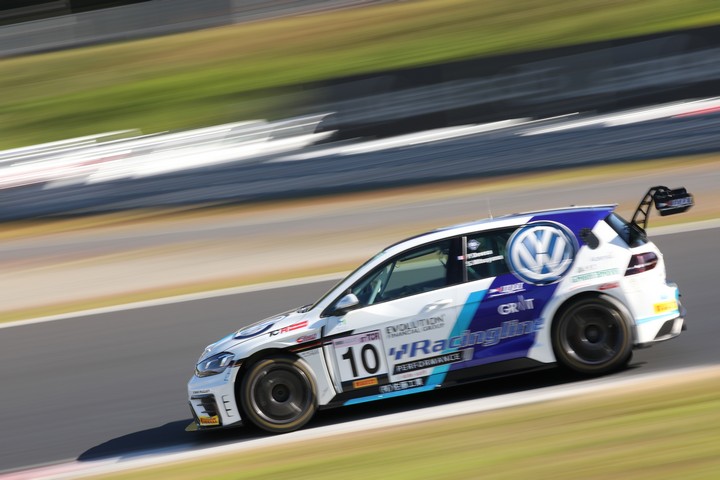 フリー走行: フィリップ・デベサ／密山祥吾組（Racingline PERFORMANCE GOLF TCR）