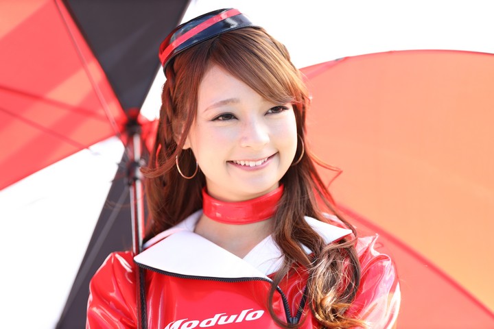 ピットウォーク: レースクイーン