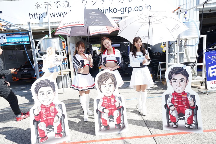 ピットウォーク: レースクイーン