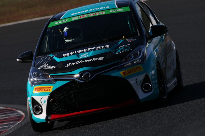 公式予選: 大西隆生／三木孝浩／東條正志組（ネッツ京華Moty's BSR WM VITZ）