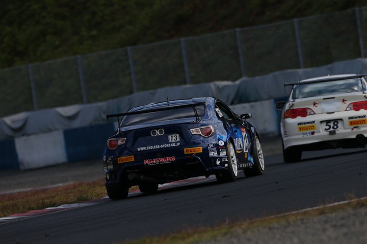 グループ2決勝: 小河諒／高橋翼／花里祐弥／呉良亮組（ENDLESS 86）