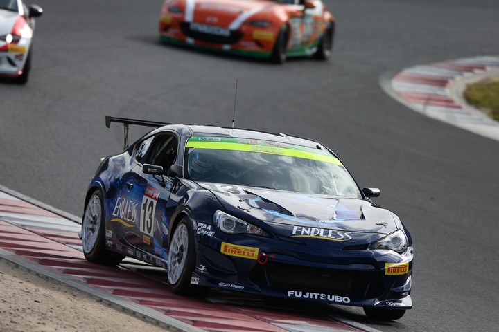 グループ2決勝: 小河諒／高橋翼／花里祐弥／呉良亮組（ENDLESS 86）