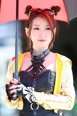 ピットウォーク: レースクイーン