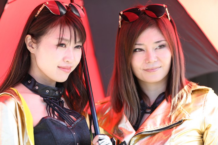 ピットウォーク: レースクイーン