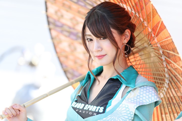 ピットウォーク: レースクイーン