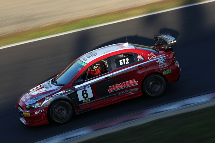 冨桝朋広／菊地靖／大橋正澄組（新菱オート☆DIXCELエボⅩ）