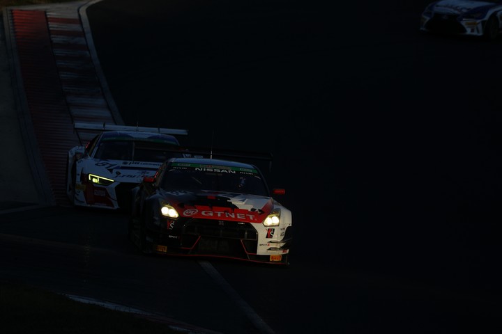 浜野彰彦／星野一樹／藤波清斗組（Y's distraction GTNET GT-R）