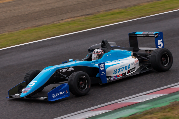 合同テスト1日目: 大草りき（Planex スマカメ・ F3）