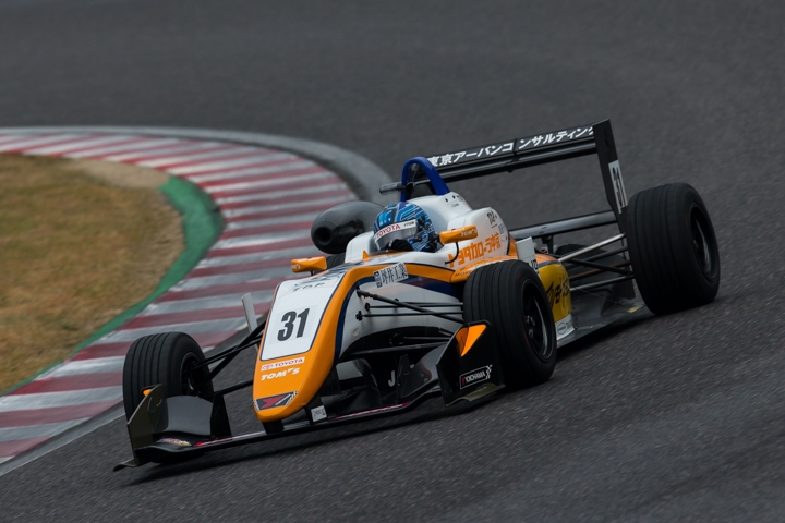 合同テスト1日目: 小高一斗（カローラ中京 Kuo TOM'S F317）