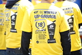 ピットウォーク: TEAM UPGARAGE第1戦岡山優勝のTシャツ