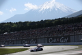 決勝レース: 昨日と打って変わって快晴の下、富士山も顔を出しレースは進行した