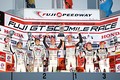 表彰式: GT300クラスのトップ3