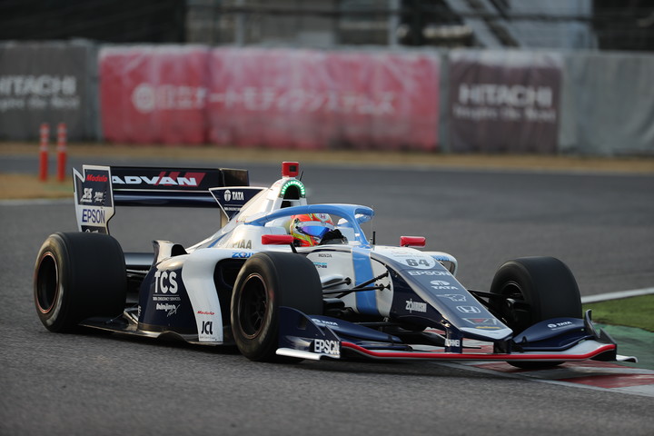 シェイクダウンテスト: トップタイムはアレックス・パロウ（TCS NAKAJIMA RACING）