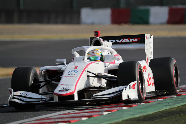 公式テスト鈴鹿: 総合5位の山本尚貴（DOCOMO TEAM DANDELION RACING）