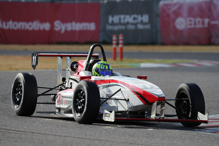 予選2位は岩佐歩夢（Rn-sports制動屋DプロKK-S）