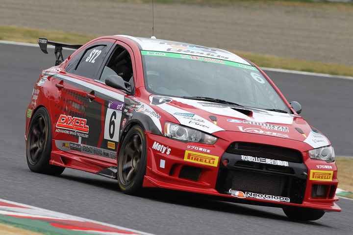 フリー走行: ST-2クラストップタイムは冨桝朋広／菊地靖／大橋正澄組（新菱オート☆DIXCELエボⅩ）