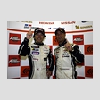 GT300クラスを制した加藤寛規と濱口弘