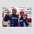 GT500クラス優勝の金石年弘と塚越広大