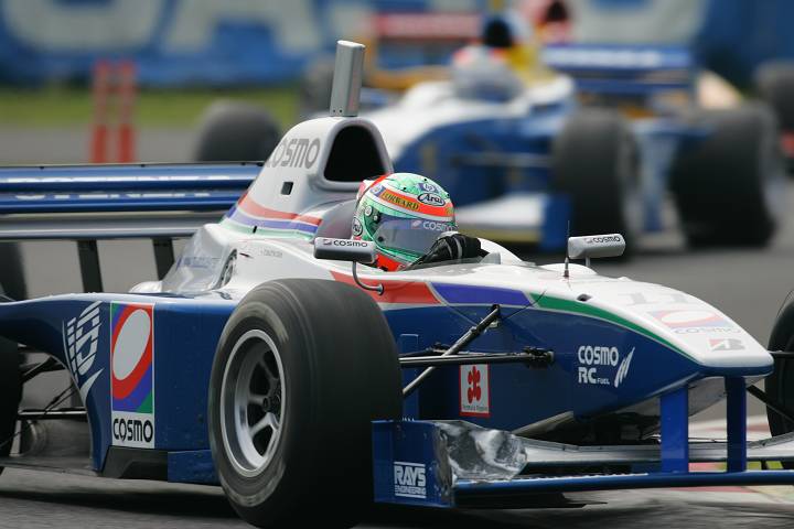 鈴鹿のマスコット、コチラちゃんが応援に駆けつけるも決勝は9位に終わった松田次生