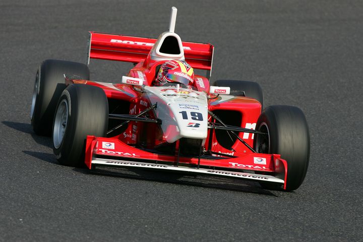 予選 ポールポジションを獲得したブノワ・トレルイエ