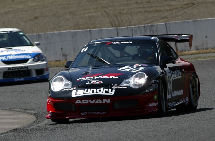 PPのADVAN DENAG GT3