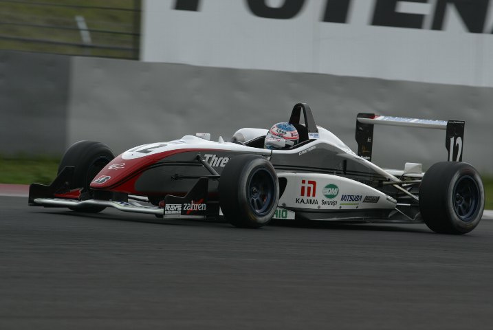 予選 菅生に続いて好調な横溝がポール!(Photo:Keiichiro TAKESHITA)