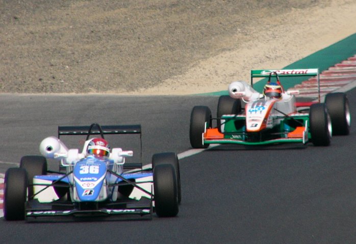 決勝後方から激しい追い上げを見せたオリベイラ