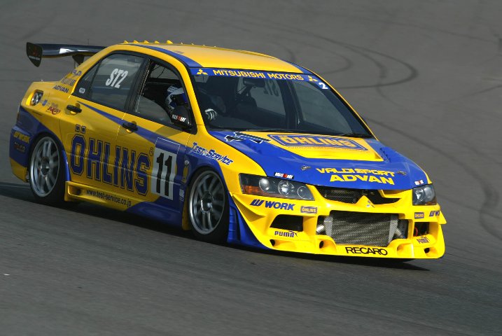 グリッド予選 ST-2のコースレコードを更新したオーリンズランサー