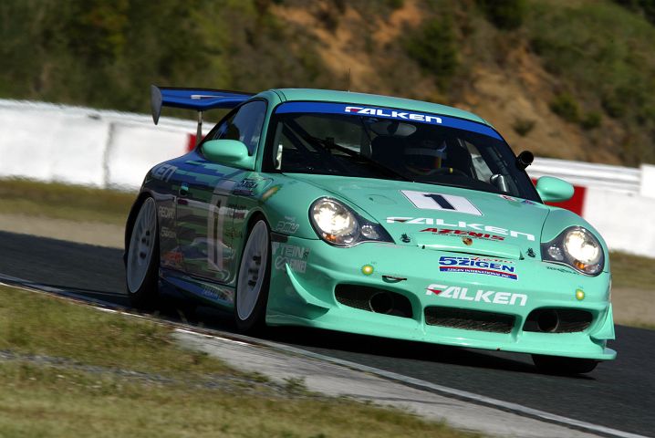 フリー走行 2番手タイムから優勝を狙うFALKEN