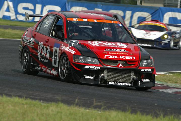 総合5位、S耐クラス優勝の梁山泊☆FALKEN☆EVO