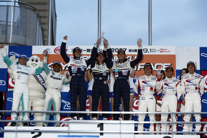 ST1クラスの表彰式