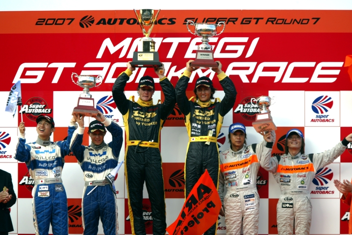 GT300クラスの暫定表彰