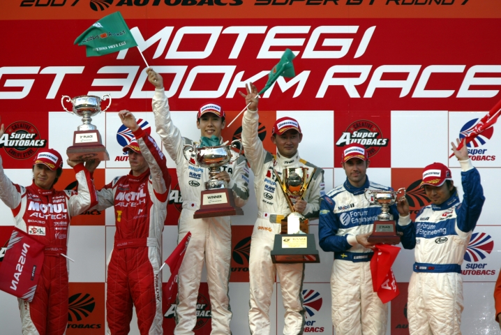 GT500クラスの暫定表彰