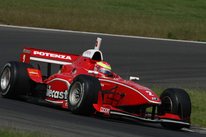 予選1回目 2位につけたのはポイントリーダー松田次生（mobilecast IMPUL）