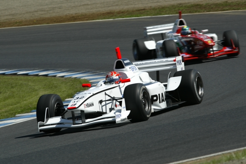 フリー走行トップタイムは小暮卓史（PIAA NAKAJIMA）、決勝へ向けて虎視眈々