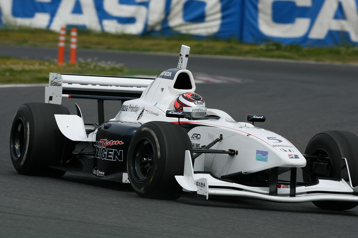 予選順位20位ながらフリー走行では2位の平中克幸（SG ５ZIGEN）