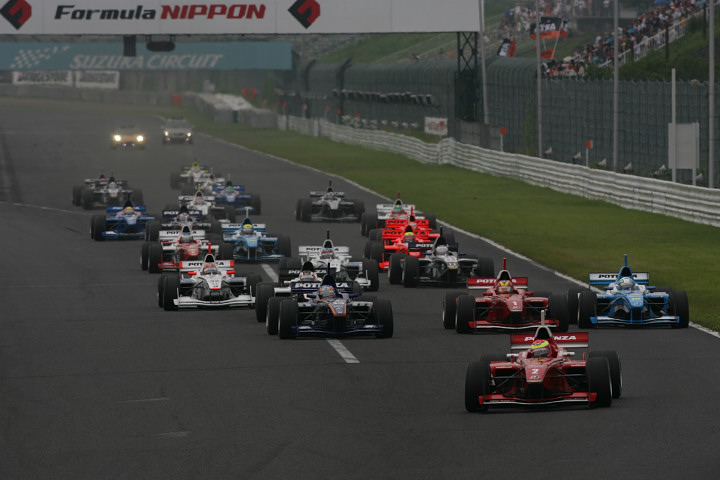 ポールからスタートを制したのは松田次生（mobiecast IMPUL）